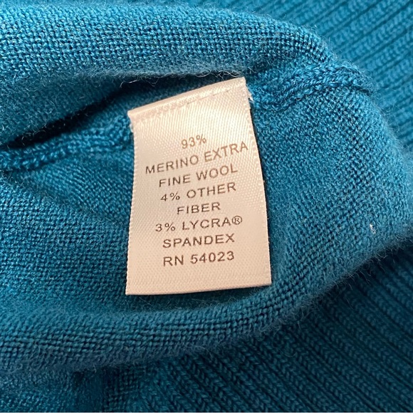 Teal extra fine merino crew neck sweater - Picture 7 of 7